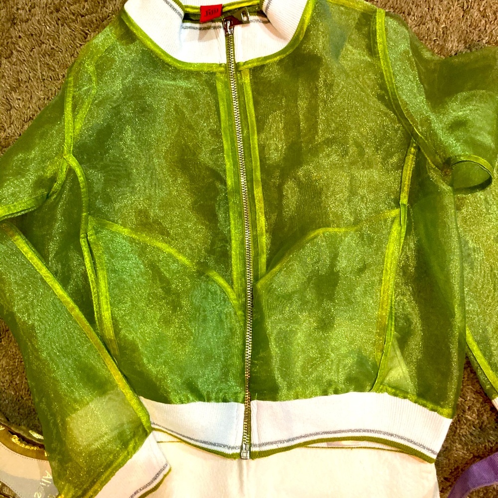 J JILL JOLIE Spring green jacket such a cutie🌈